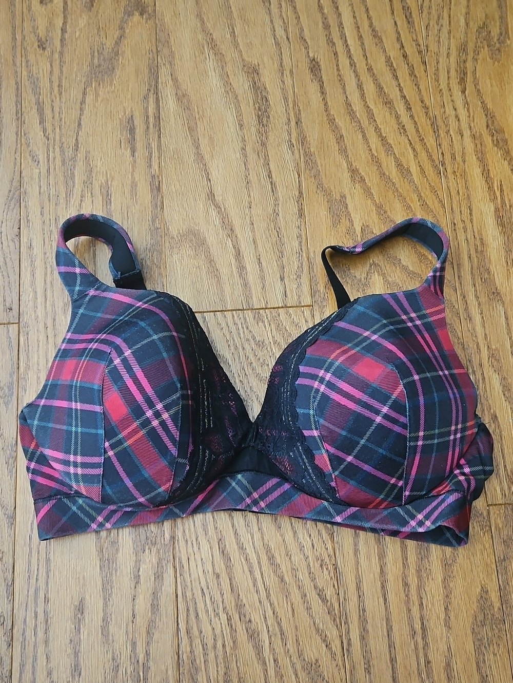 Lane Bryant Cacique Plaid Lace Uplift Plunge Bra 38DD